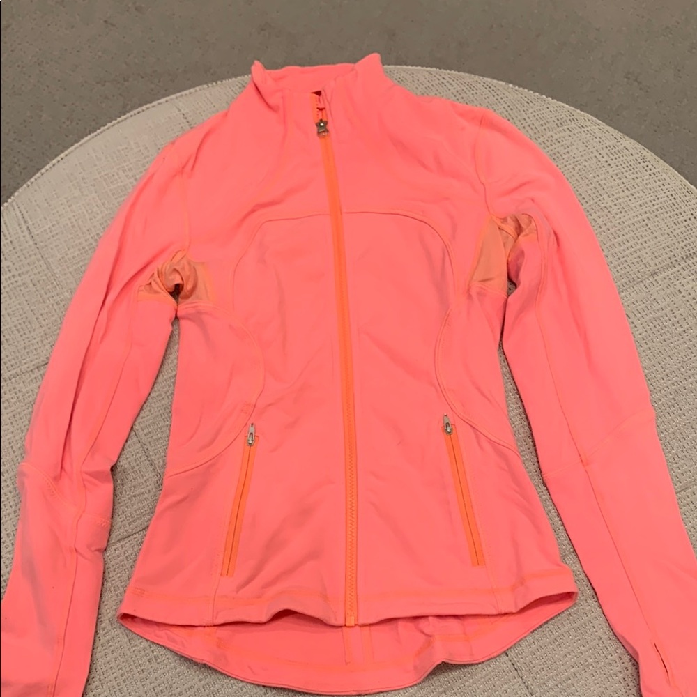 Lululemon Women's Pink Jacket Size 4